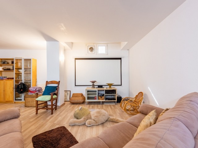 6 Soveroms Villa i Sierrezuela