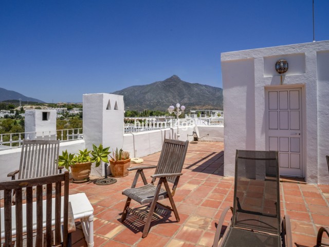 3 Bedrooms Townhouse in Nueva Andalucía