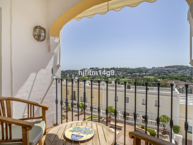 3 Bedrooms Townhouse in Nueva Andalucía