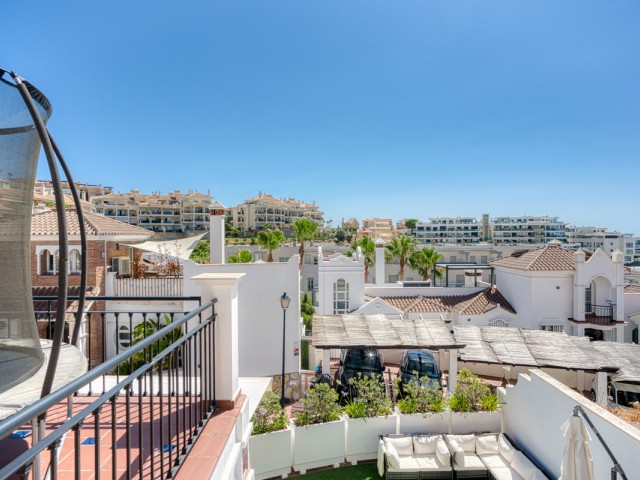 3 Makuuhuoneen Rivitalo Riviera del Sol
