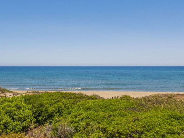 Villa con 4 Dormitorios  en Artola