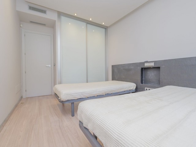 Villa con 4 Dormitorios  en Artola