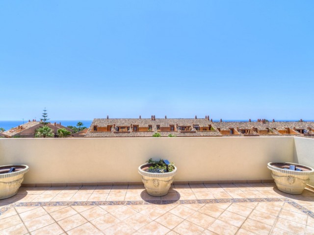 Appartement avec 3 Chambres  à Bahía de Marbella