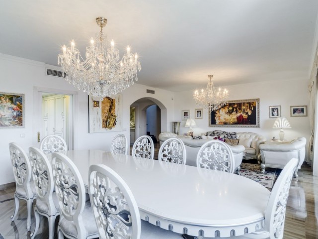 3 Soveroms Leilighet i Bahía de Marbella