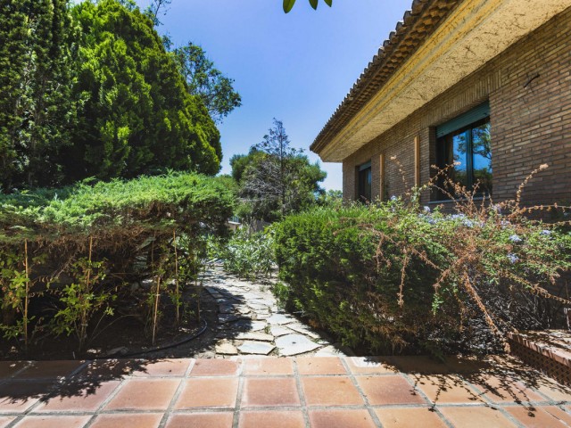 5 Bedrooms Villa in Sotogrande