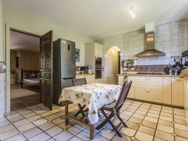 5 Bedrooms Villa in Sotogrande