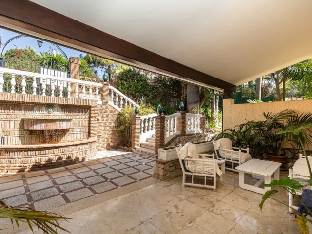 Villa con 6 Dormitorios  en Carib Playa