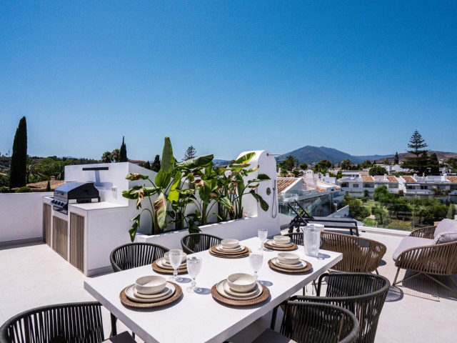 2 Soveroms Leilighet i Nueva Andalucía