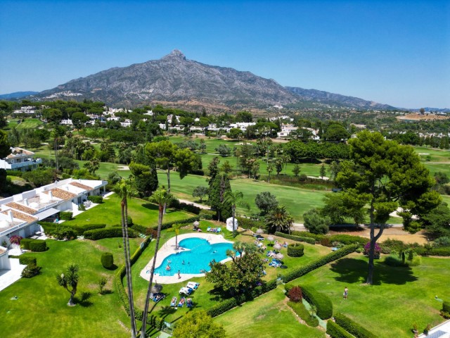 2 Soveroms Leilighet i Nueva Andalucía