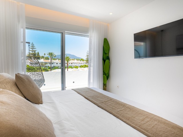 2 Soveroms Leilighet i Nueva Andalucía