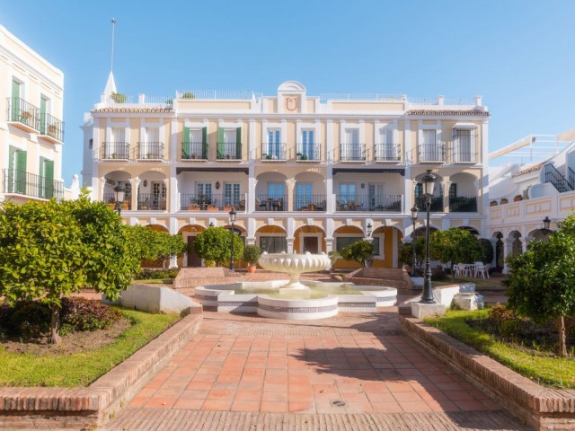 2 Bedrooms Townhouse in Nueva Andalucía