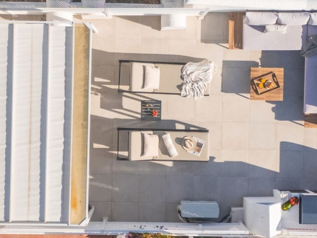 2 Soveroms Rekkehus i Nueva Andalucía