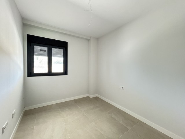 Apartamento con 2 Dormitorios  en New Golden Mile