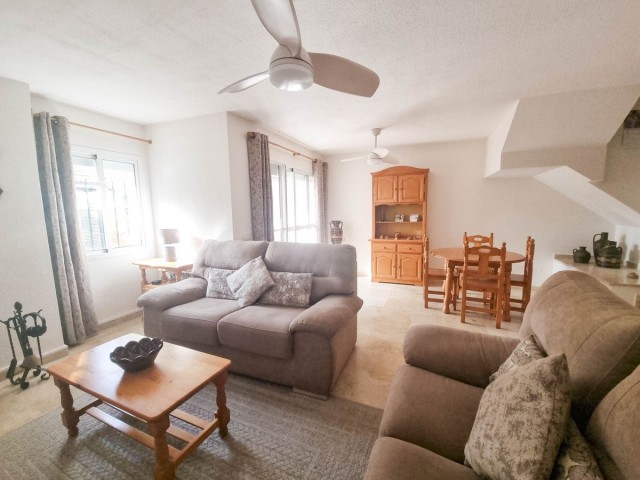 3 Slaapkamer Rijtjeshuis in Casares Playa