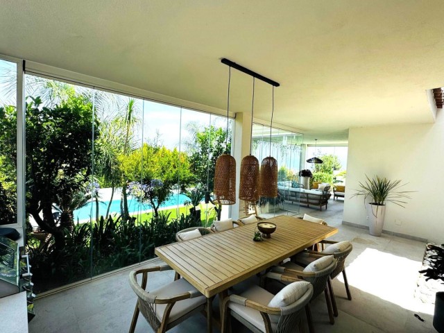 Villa con 6 Dormitorios  en Marbella