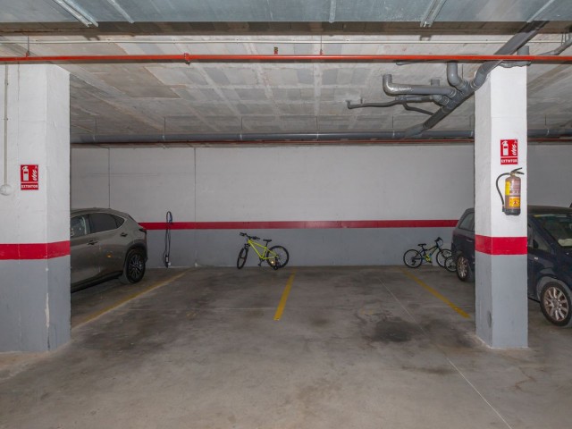 Appartement avec 3 Chambres  à Elviria