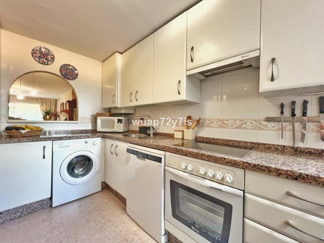 3 Bedrooms Apartment in Guadalmina Alta