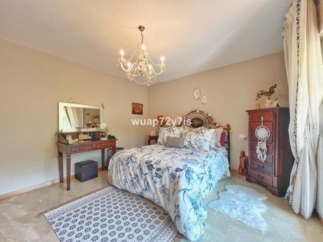 3 Bedrooms Apartment in Guadalmina Alta