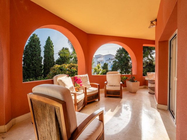 4 Bedrooms Villa in Mijas