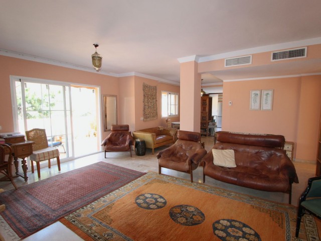 Penthouse in Elviria