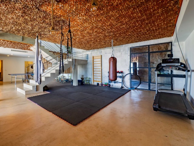 5 Slaapkamer Villa in Benalmadena