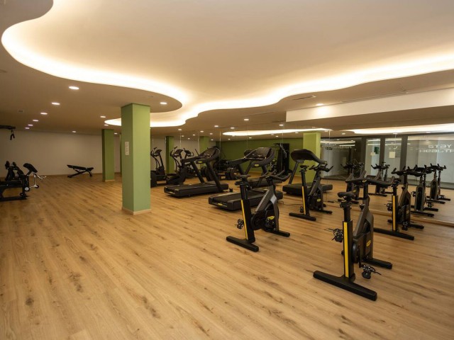 2 Bedrooms Apartment in Calanova Golf