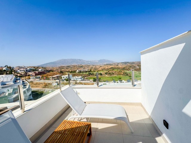 2 Bedrooms Apartment in Calanova Golf