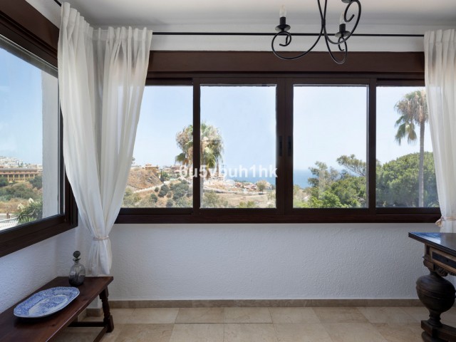 Villa con 6 Dormitorios  en Torremuelle