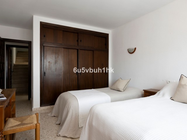 Villa avec 6 Chambres  à Torremuelle