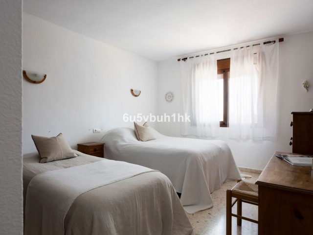 6 Bedrooms Villa in Torremuelle