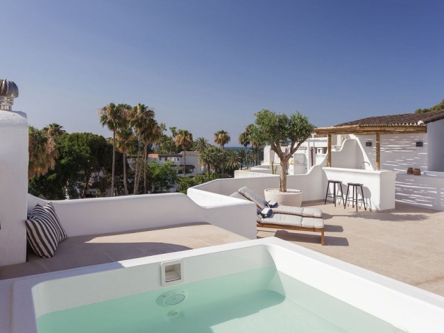 Penthouse in Elviria