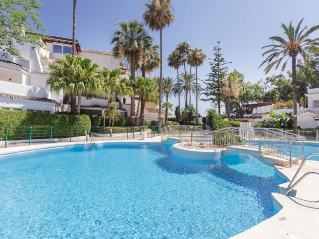 Penthouse in Elviria