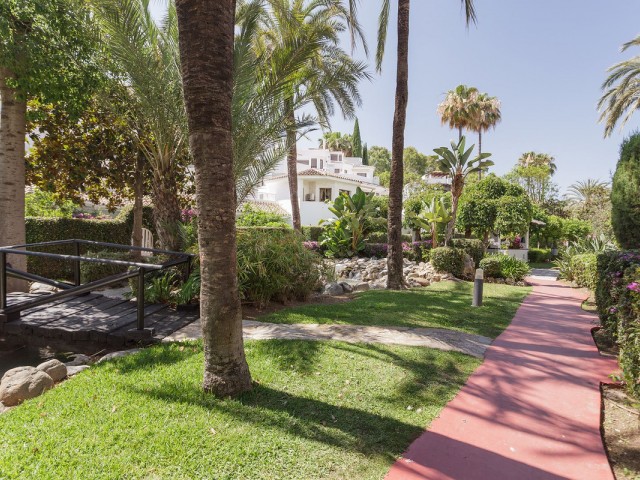 Penthouse in Elviria