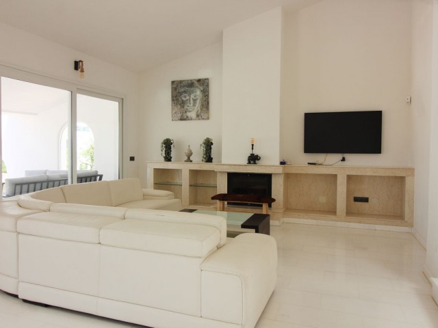 3 Bedrooms Villa in Benalmadena