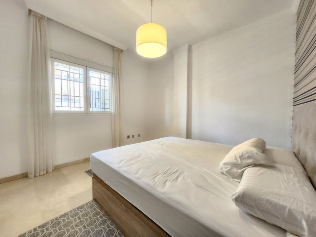 2 Bedrooms Apartment in Nueva Andalucía