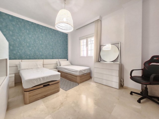 2 Bedrooms Apartment in Nueva Andalucía