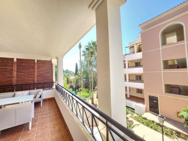2 Bedrooms Apartment in Nueva Andalucía