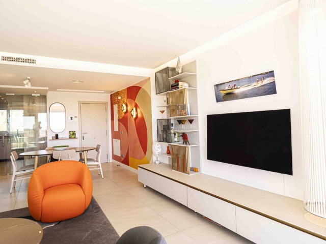 Apartamento con 2 Dormitorios  en La Cala Golf