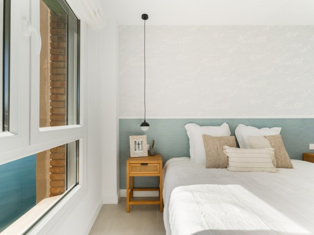 Apartamento con 3 Dormitorios  en Málaga Centro