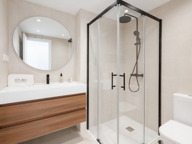 Apartamento con 3 Dormitorios  en Málaga Centro
