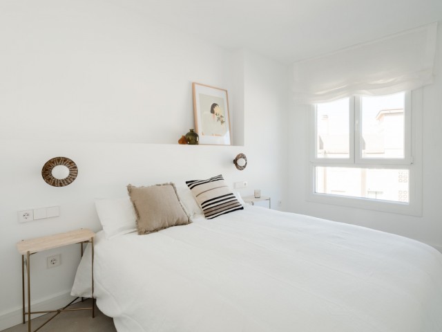 Apartamento con 3 Dormitorios  en Málaga Centro
