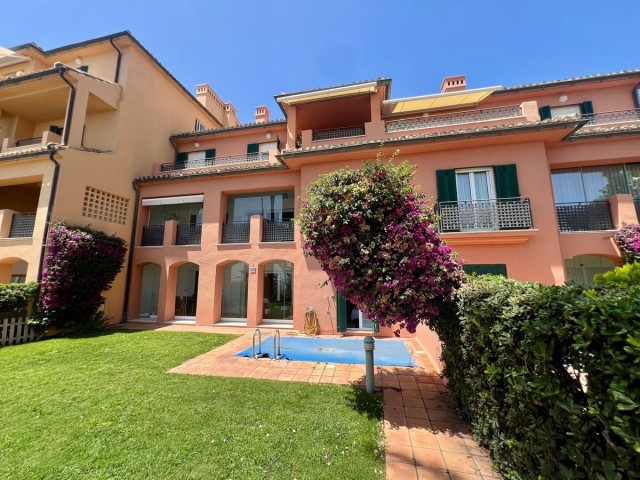 Apartamento, Sotogrande Marina, R5118214