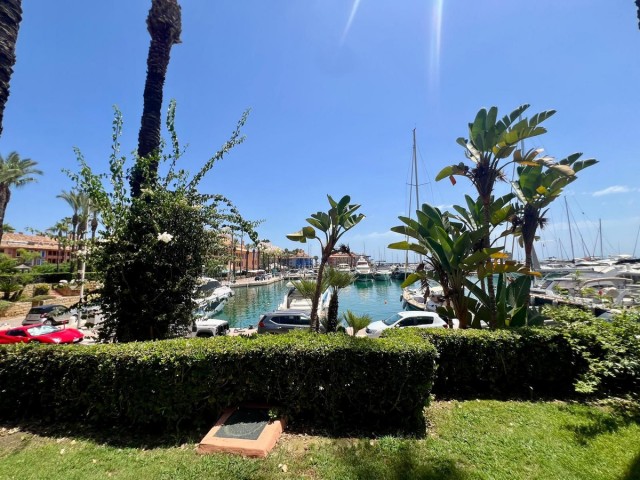 Apartamento, Sotogrande Marina, R5118214