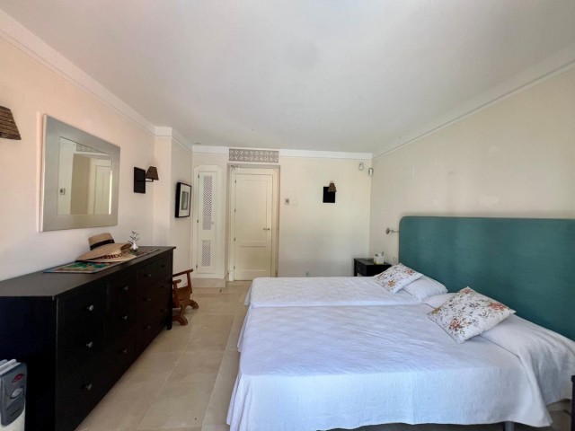 3 Bedrooms Apartment in Sotogrande Marina