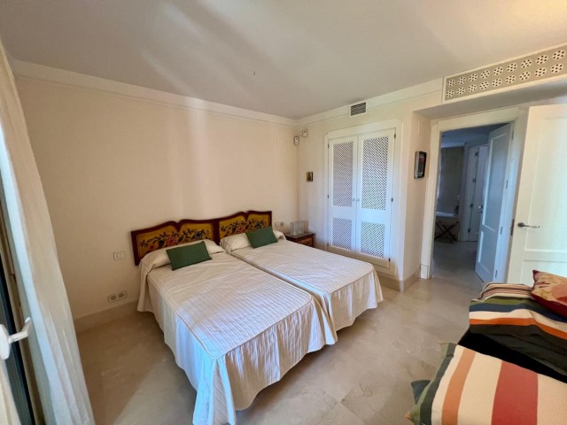 3 Bedrooms Apartment in Sotogrande Marina