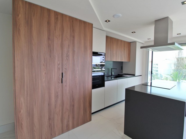 3 Schlafzimmer Apartment in San Pedro de Alcántara