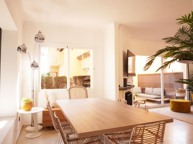 3 Bedrooms Townhouse in Nueva Andalucía