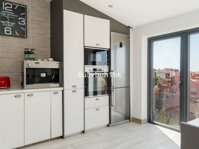 2 Makuuhuoneen Rivitalo Torreblanca