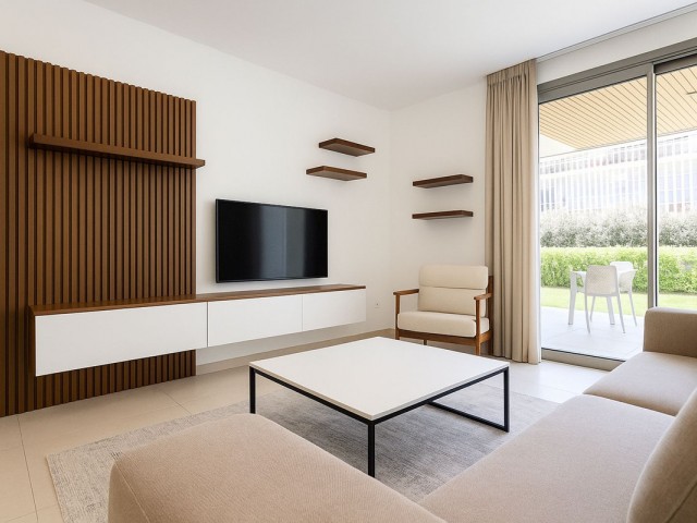 3 Bedrooms Apartment in Elviria