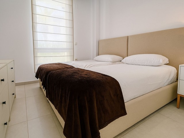 3 Bedrooms Apartment in Elviria